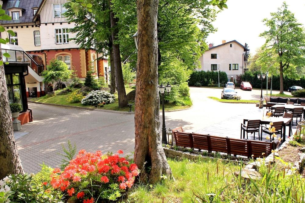 Hotel Szrenicowy Dwor Szklarska Poręba Exterior foto
